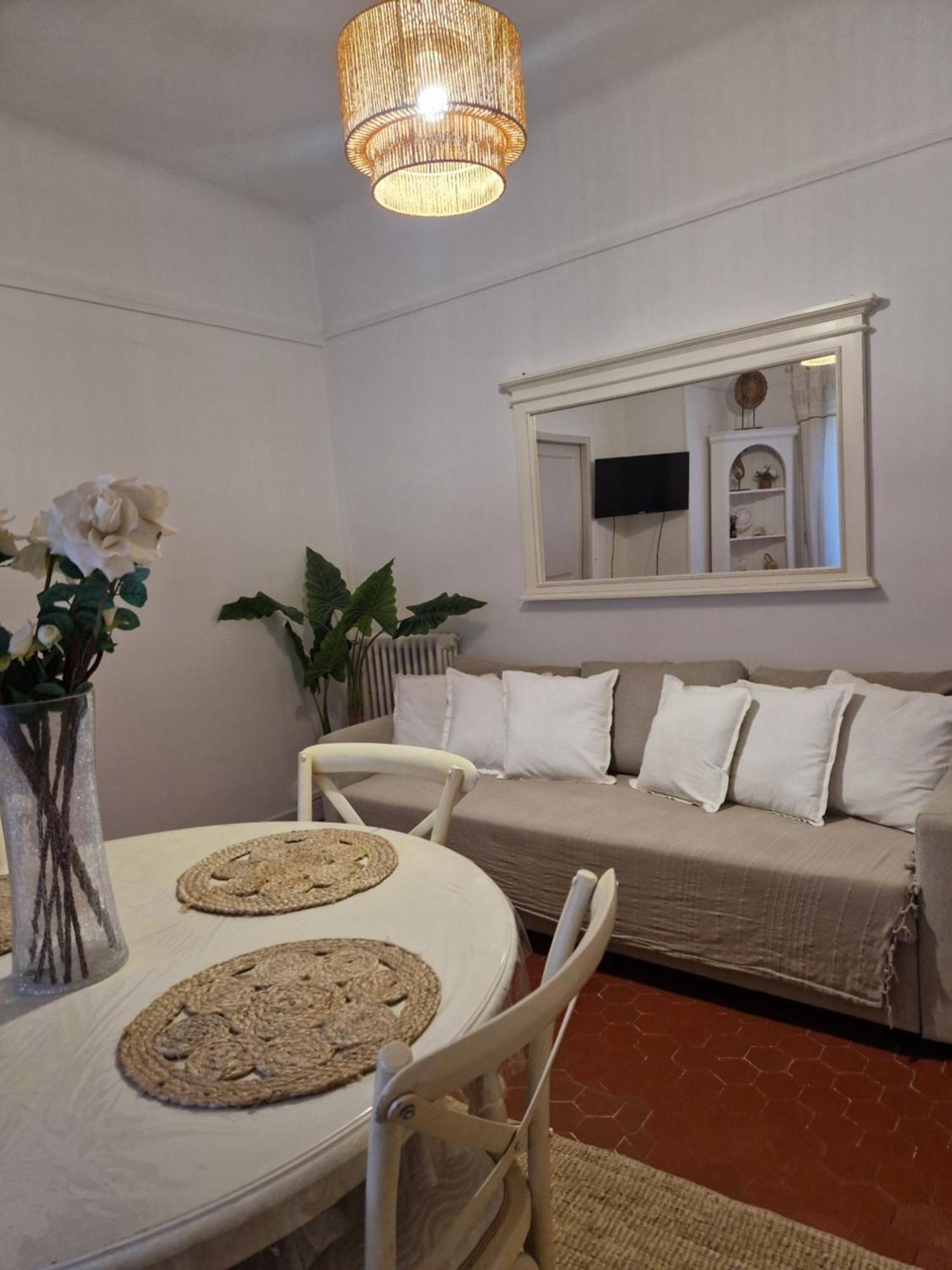 Apartamento Toulon Soleil Et Douceur II Exterior foto
